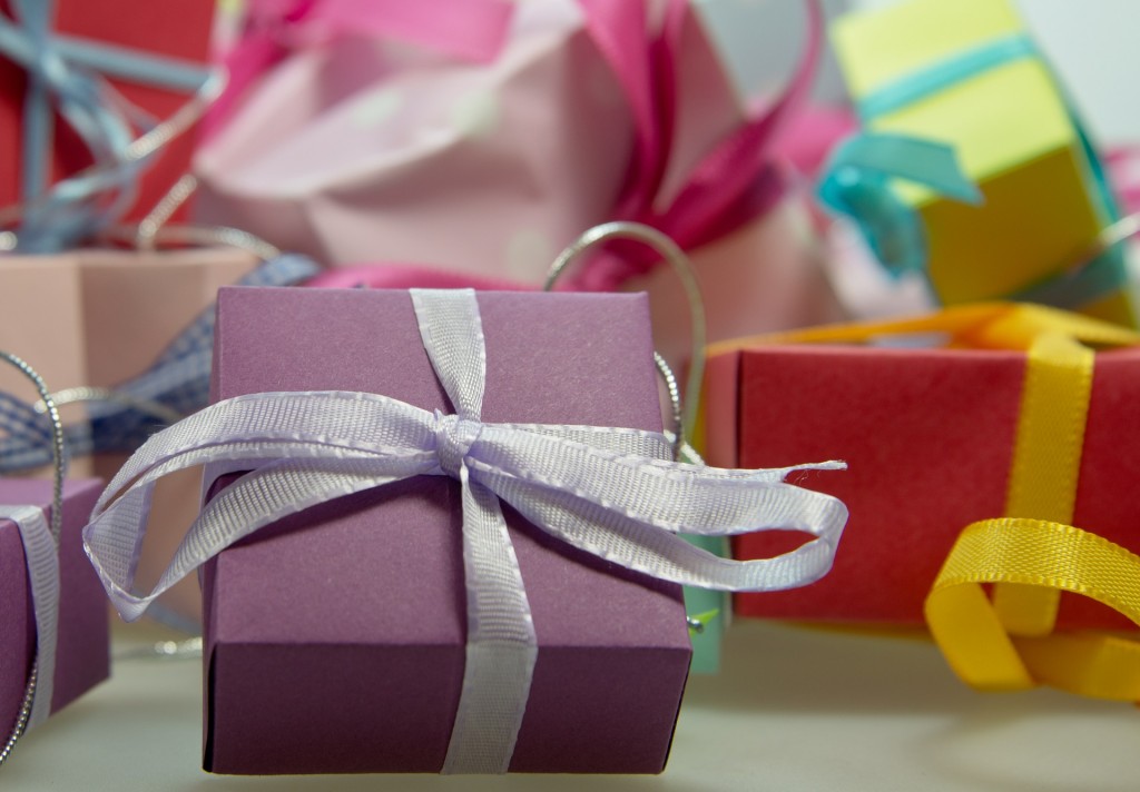 Nietypowy prezent – jak zaskoczyć bliskich?